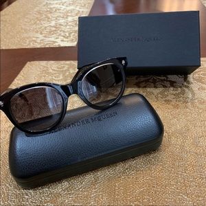 Alexander McQueen NIB Sunglasses